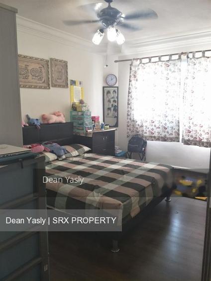 Blk 230 Jurong East Street 21 (Jurong East), HDB 5 Rooms #215505031
